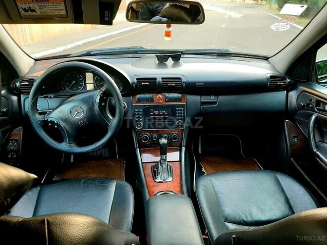 Mercedes C 280 2006, 287,000 km - 3.0 l - Qazax