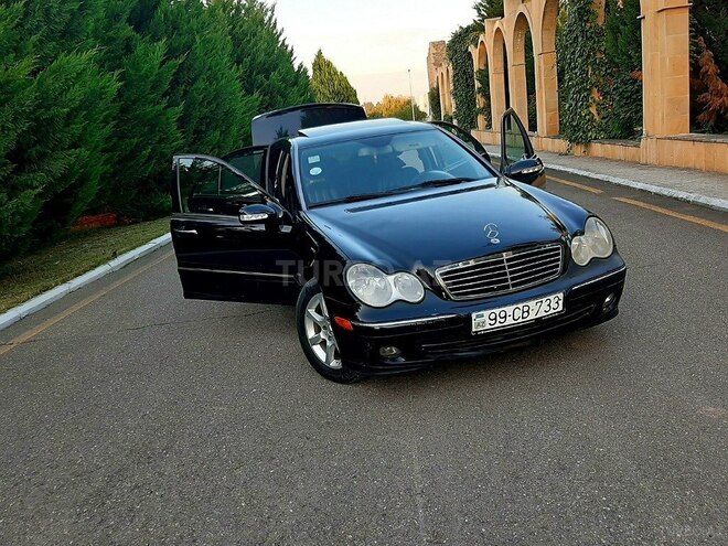 Mercedes C 280 2006, 287,000 km - 3.0 l - Qazax