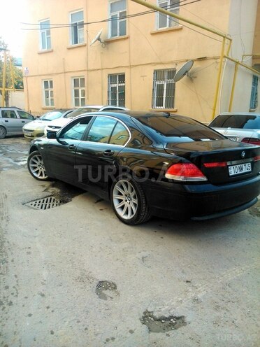 BMW 745 2001, 401,000 km - 4.5 l - Bakı