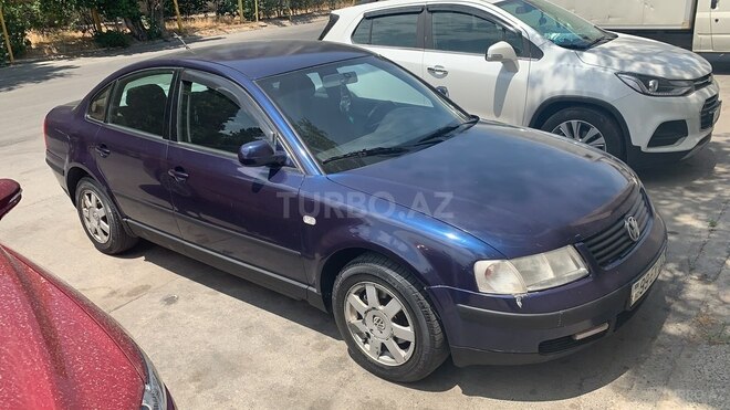 Volkswagen Passat 2000, 460,000 km - 1.6 л - Bakı