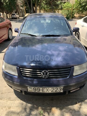 Volkswagen Passat 2000, 460,000 km - 1.6 л - Bakı
