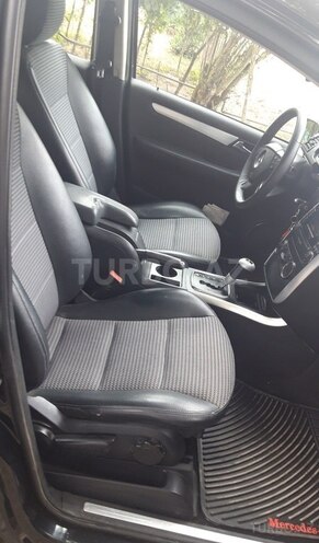 Mercedes B 170 2006, 135,028 km - 1.7 l - Masallı