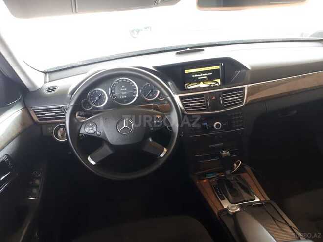 Mercedes E 220 2010, 297,000 km - 2.2 l - Bakı