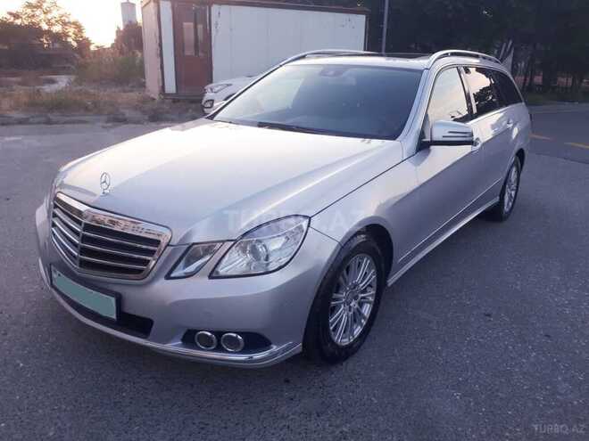 Mercedes E 220 2010, 297,000 km - 2.2 l - Bakı