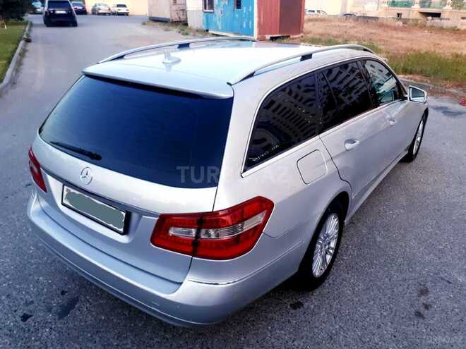 Mercedes E 220 2010, 297,000 km - 2.2 l - Bakı