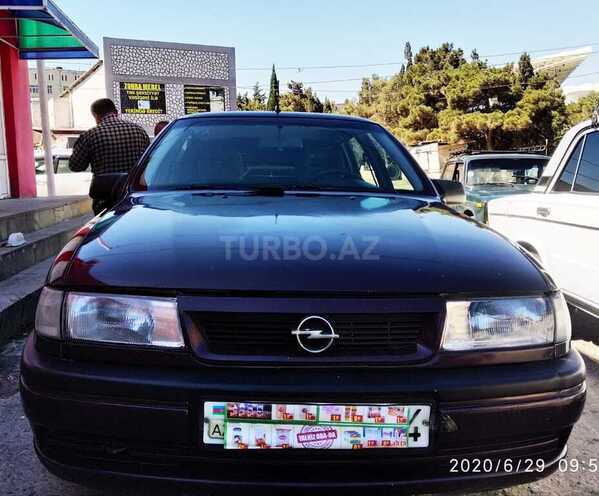 Opel Vectra 1994, 200,000 km - 2.0 l - Bakı