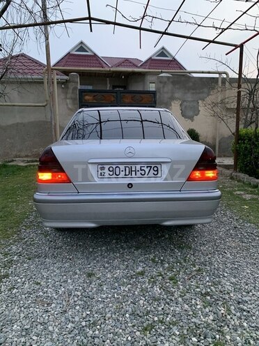 Mercedes C 180 1998, 203,000 km - 1.8 l - Bakı
