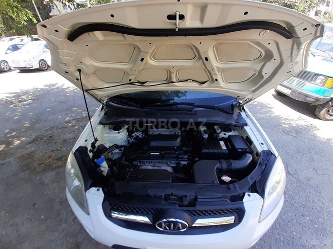 Kia Sportage 2008, 273,000 km - 2.0 l - Bakı
