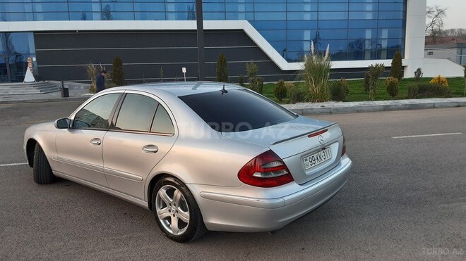 Mercedes E 220 2002, 268,000 km - 2.2 l - Lənkəran