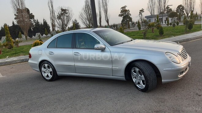 Mercedes E 220 2002, 268,000 km - 2.2 l - Lənkəran