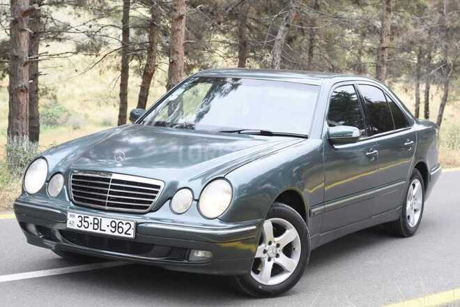 Mercedes E 220 2000, 200,000 km - 2.2 l - Qazax
