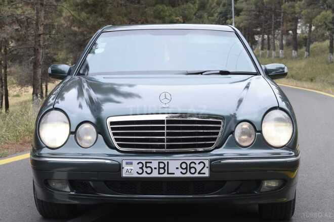 Mercedes E 220 2000, 200,000 km - 2.2 l - Qazax