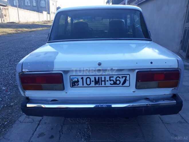 LADA (VAZ) 2107 2002, 95,000 km - 1.6 l - Quba