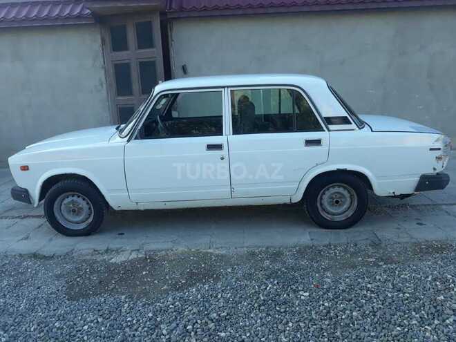 LADA (VAZ) 2107 2002, 95,000 km - 1.6 l - Quba
