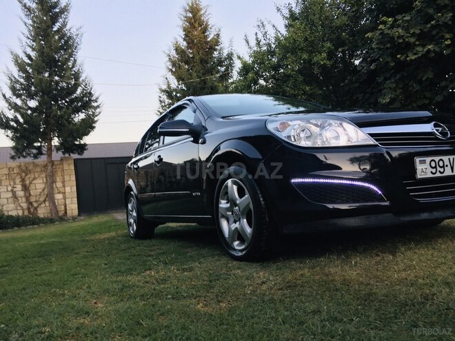 Opel Astra 2008, 168,000 km - 1.3 l - Zaqatala
