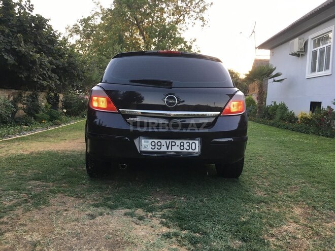Opel Astra 2008, 168,000 km - 1.3 l - Zaqatala