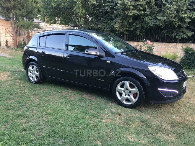 Opel Astra 2008, 168,000 km - 1.3 l - Zaqatala