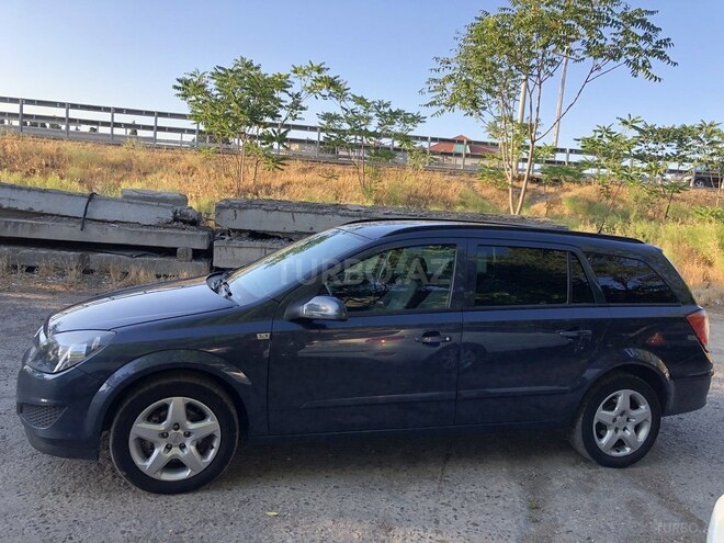 Opel Astra 2007, 245,000 km - 1.3 л - Bakı