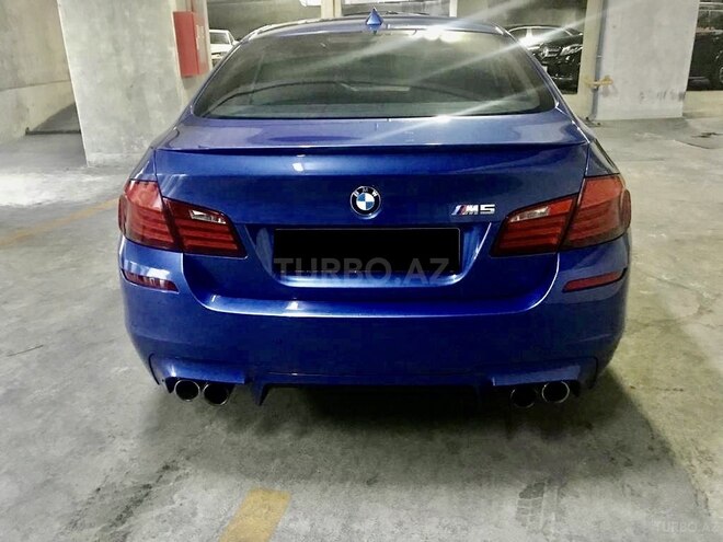 BMW M5 2013, 85,000 km - 4.4 л - Bakı