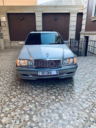 Mercedes C 180 1998, 203,000 km - 1.8 л - Bakı