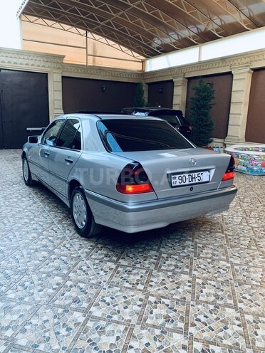 Mercedes C 180 1998, 203,000 km - 1.8 л - Bakı