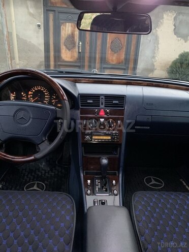 Mercedes C 180 1998, 203,000 km - 1.8 л - Bakı