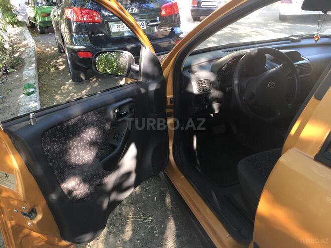 Opel Corsa 2004, 270,000 km - 1.4 l - Bakı