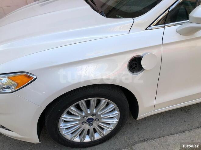 Ford Fusion 2013, 84,000 km - 2.0 l - Bakı