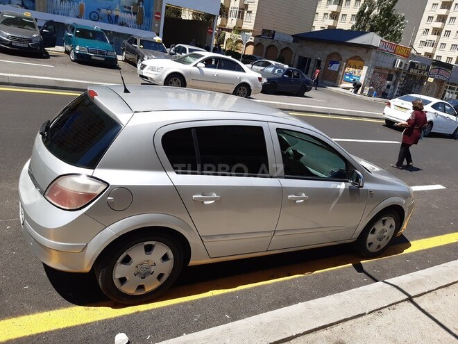 Opel Astra 2006, 238,000 km - 1.3 l - Bakı