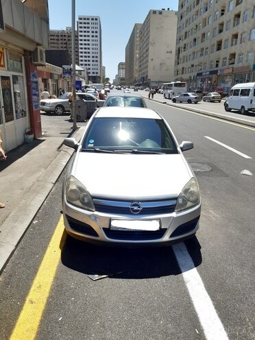Opel Astra 2006, 238,000 km - 1.3 l - Bakı