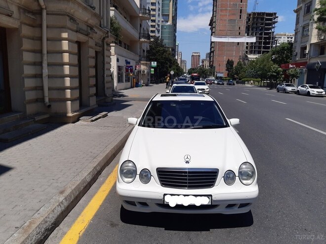 Mercedes E 240 2001, 259,800 km - 2.6 l - Ağsu