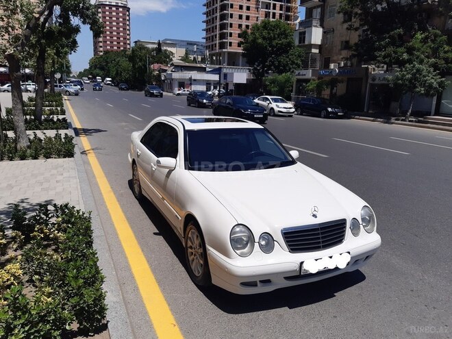 Mercedes E 240 2001, 259,800 km - 2.6 l - Ağsu