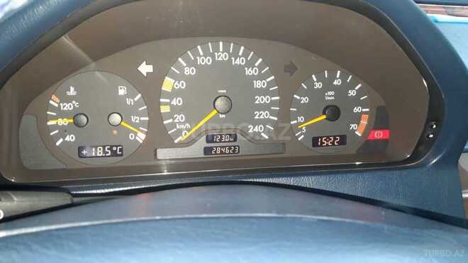 Mercedes C 180 1998, 284,000 km - 1.8 l - Bakı