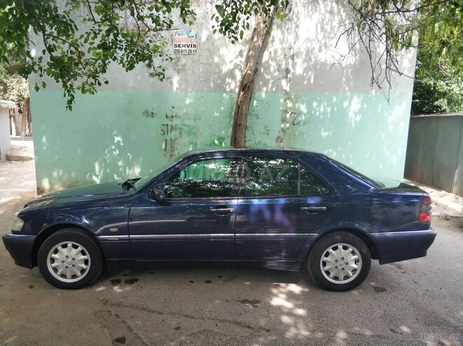 Mercedes C 180 1998, 284,000 km - 1.8 l - Bakı