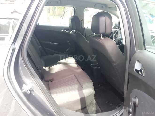 Opel Astra 2011, 117,000 km - 1.4 l - Bakı