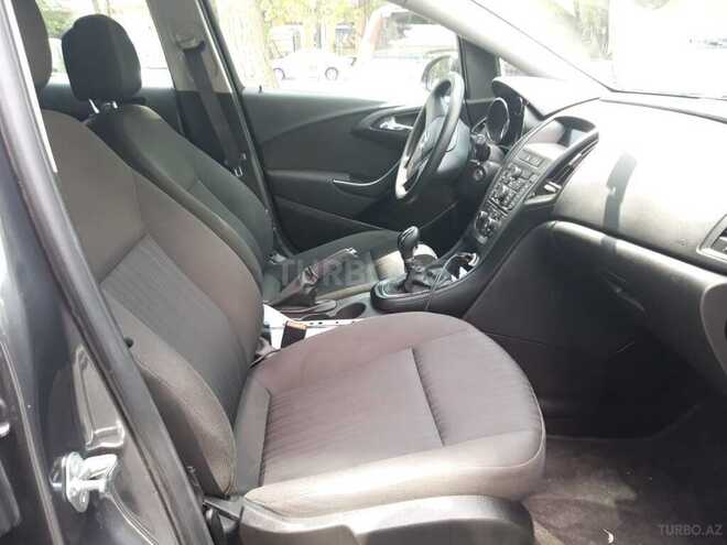 Opel Astra 2011, 117,000 km - 1.4 l - Bakı