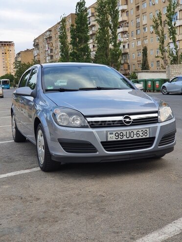 Opel Astra 2006, 191,000 km - 1.4 л - Bakı