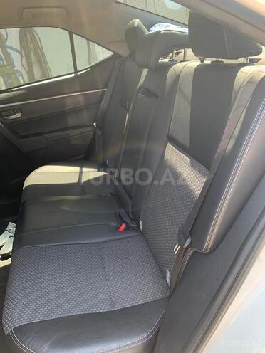 Toyota Corolla 2017, 63,000 km - 1.6 l - Gəncə