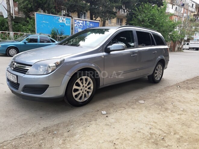 Opel Astra 2006, 252,000 km - 1.3 л - Bakı
