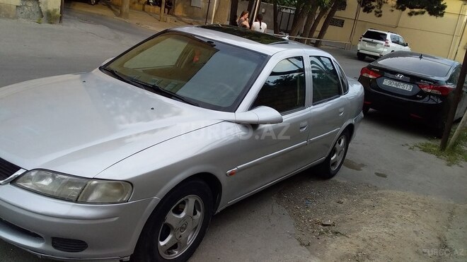Opel Vectra 1996, 297,000 km - 1.8 l - Bakı