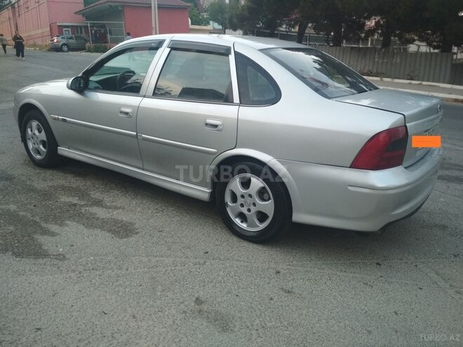 Opel Vectra 1999, 250,000 km - 1.8 l - Bakı