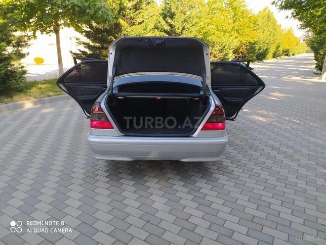 Mercedes C 230 1999, 318,000 km - 2.3 l - İmişli