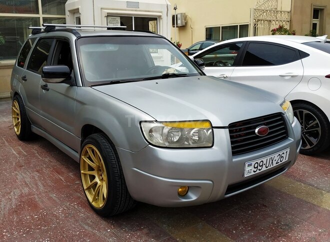 Subaru Forester 2006, 213,000 km - 2.0 l - Bakı