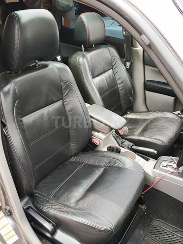 Subaru Forester 2006, 213,000 km - 2.0 l - Bakı