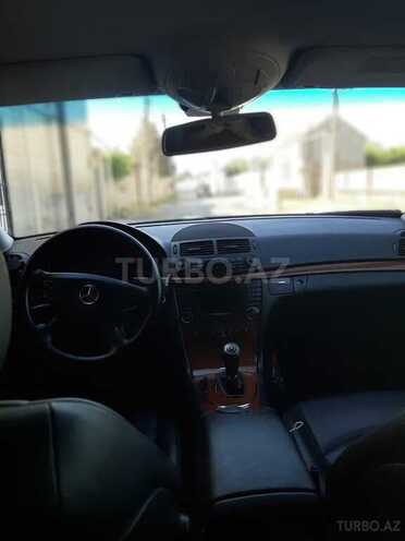 Mercedes E 220 2009, 300,000 km - 2.2 l - Bakı