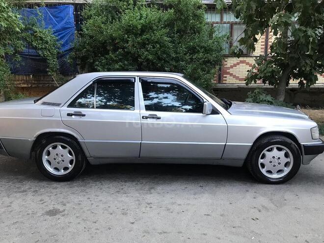 Mercedes 190 1991, 237,000 km - 2.0 л - Bakı