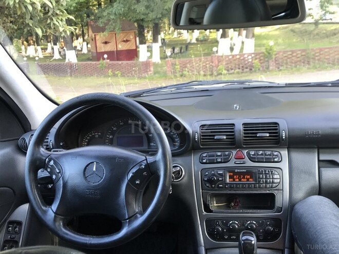 Mercedes C 180 2003, 280,822 km - 1.8 l - Masallı