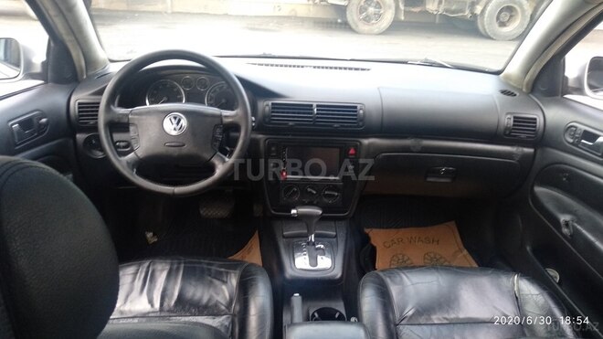 Volkswagen Passat 2002, 170,000 km - 1.8 l - Bakı