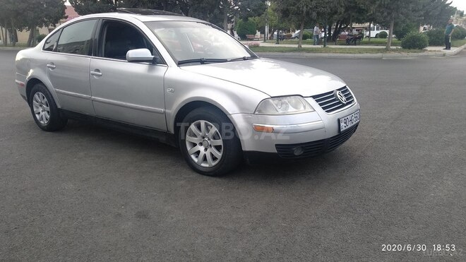 Volkswagen Passat 2002, 170,000 km - 1.8 l - Bakı