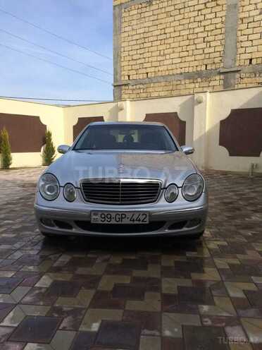 Mercedes E 220 2006, 295,000 km - 2.2 l - Bakı